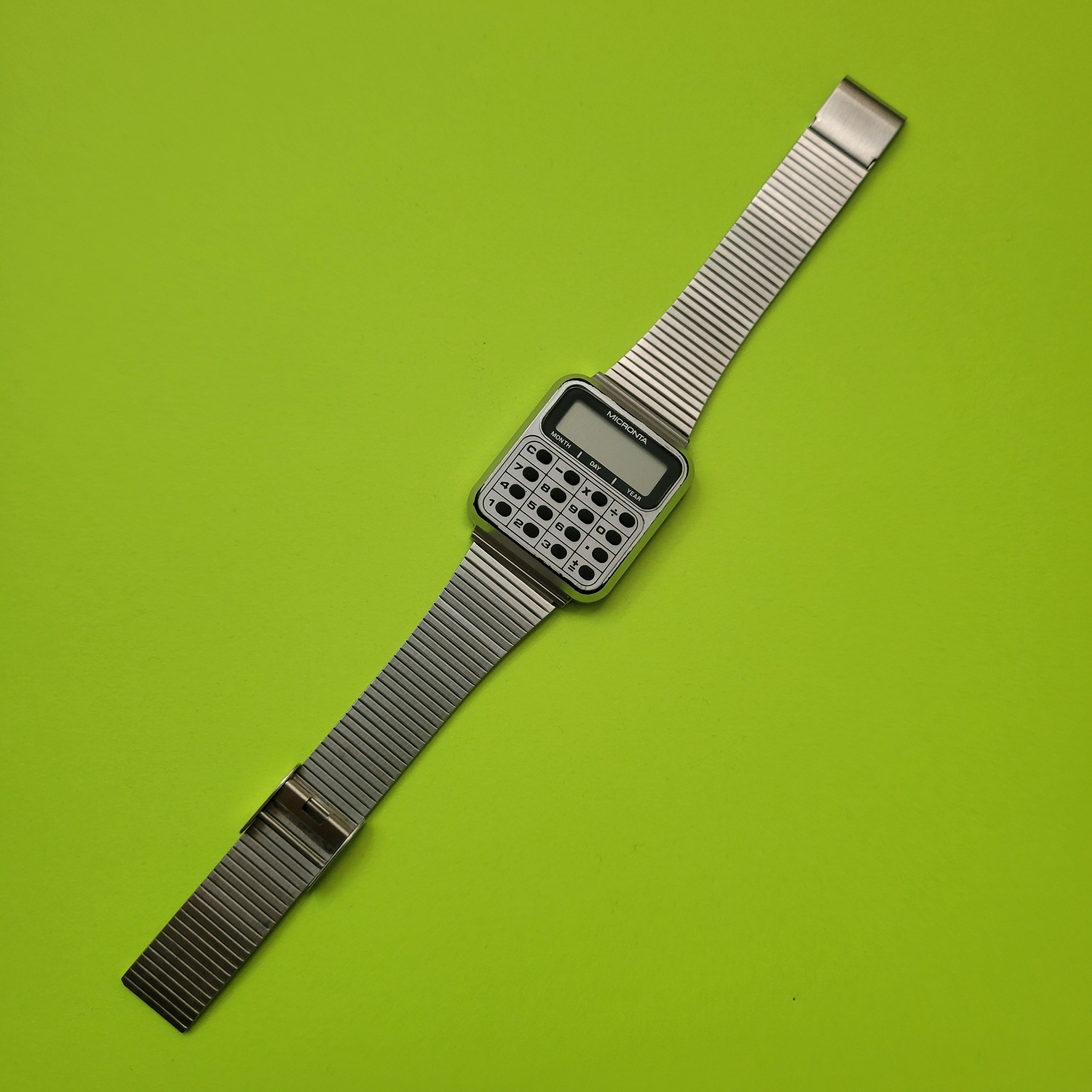 An image of a Micronta calculator watch